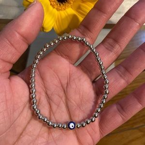 Handmade Evil Eye Silver Bead Bracelet